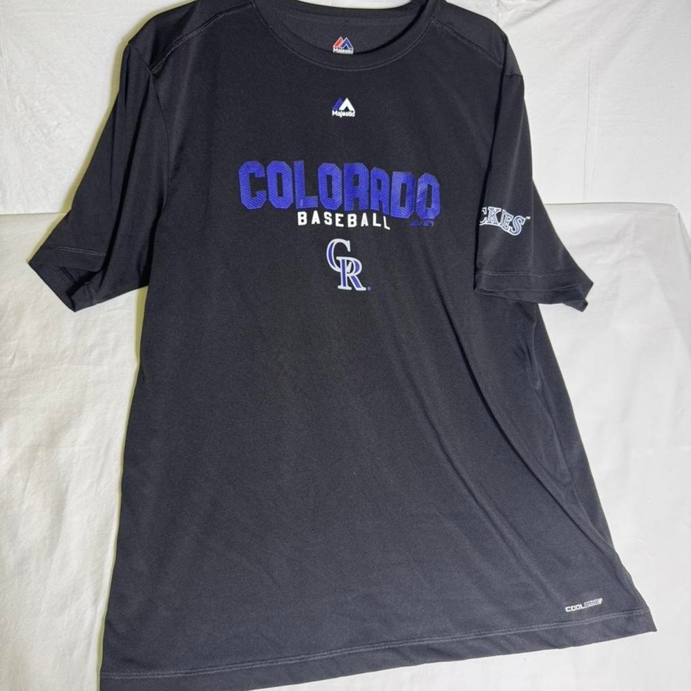 Men's Majestic Colorado Rockies Cool Base Shirt Large